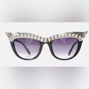 PERVERSE Nefertiti Sunglasses, Women's